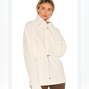 Size small te verde popover